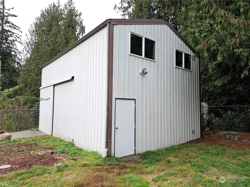 Photo of 12013 58th Place SE, Snohomish, WA 98290 (MLS # 2307712)