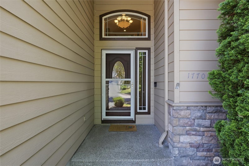 17701 NE 25th Street