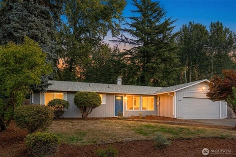 Photo of 21000 121st Place SE, Kent, WA 98031 (MLS # 2585861)
