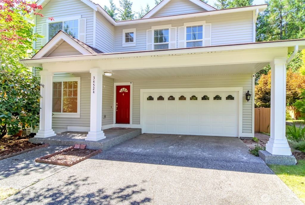 Photo of 34524 SE Linden Loop Loop, Snoqualmie, WA 98065 (MLS # 2413960)