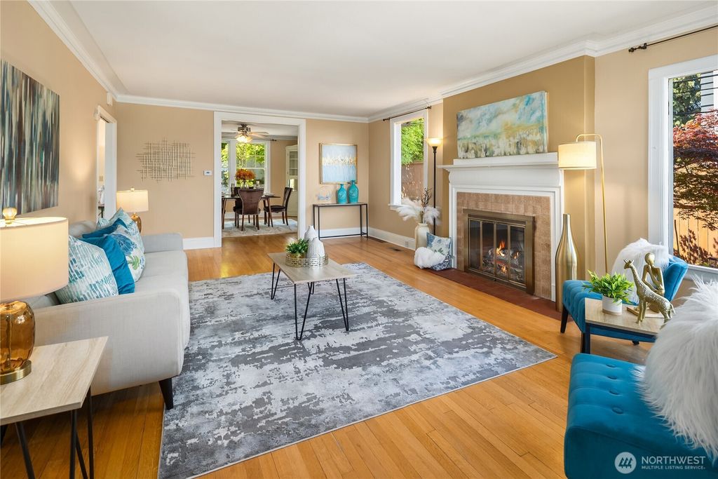 Photo of 2727 36th Avenue SW, Seattle, WA 98126 (MLS # 2524582)