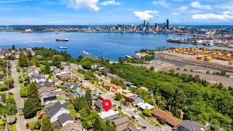 Photo of 2727 36th Avenue SW, Seattle, WA 98126 (MLS # 2524582)