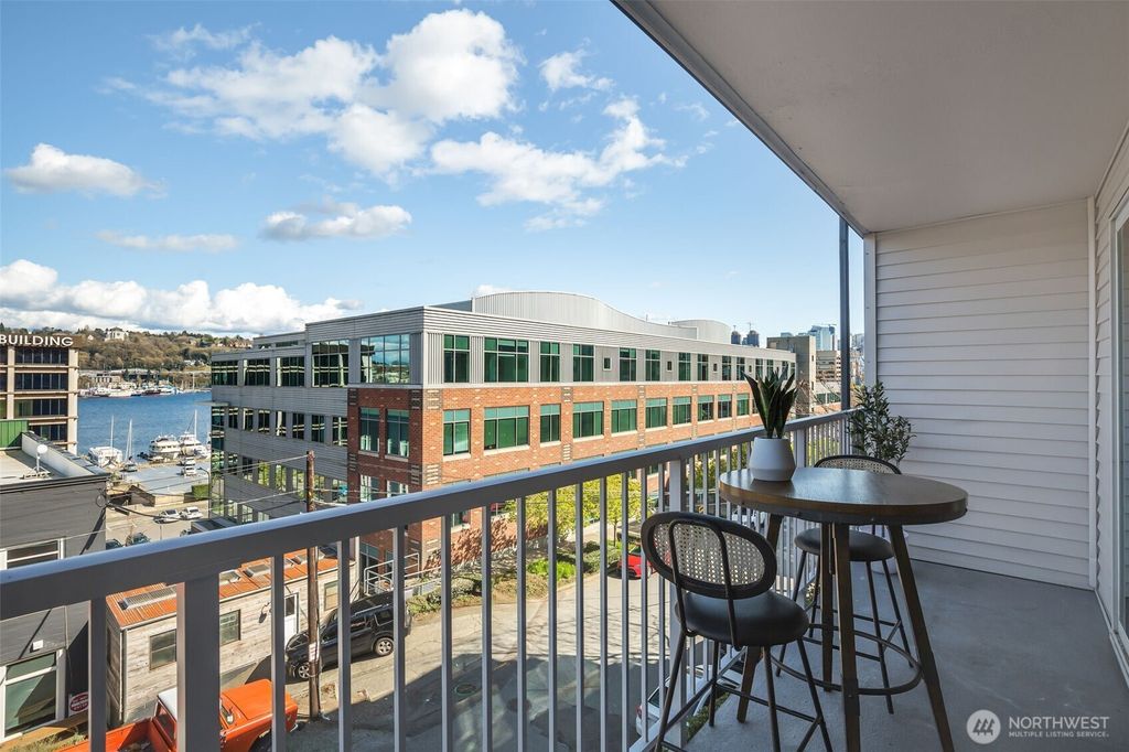 Photo of 762 Hayes Street #35, Seattle, WA 98109 (MLS # 2365048)