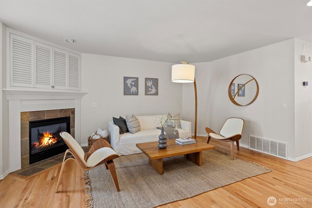 Photo of 420 NE Maple Leaf Place #A, Seattle, WA 98115 (MLS # 2401740)