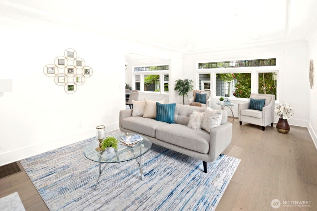 Photo of 2500 Lorentz Place N, Seattle, WA 98109 (MLS # 2511276)