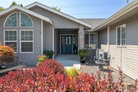 42825 Undisclosed Kennewick WA 99336