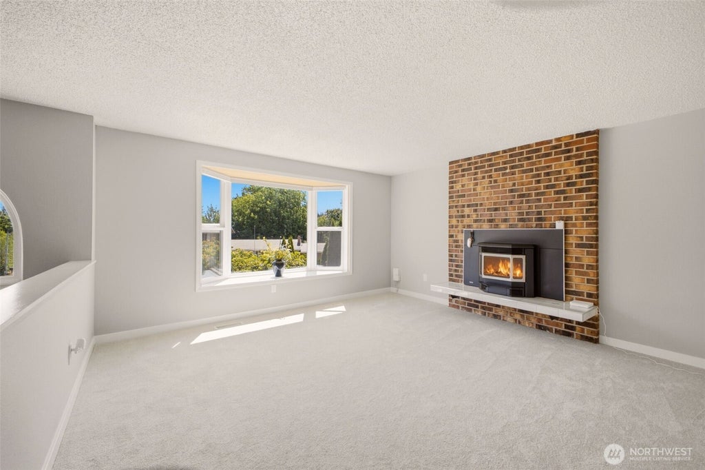Photo of 22426 3rd Place W, Bothell, WA 98021 (MLS # 2552993)