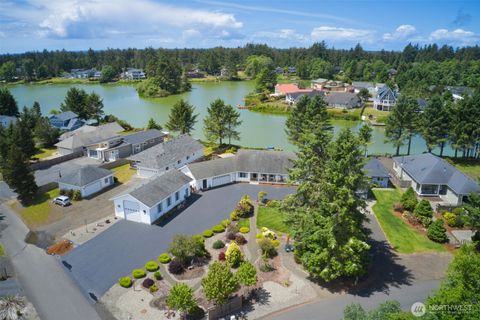 Photo of 363 SE Eagle Nest Court, Ocean Shores, WA 98569 (MLS # 2422454)