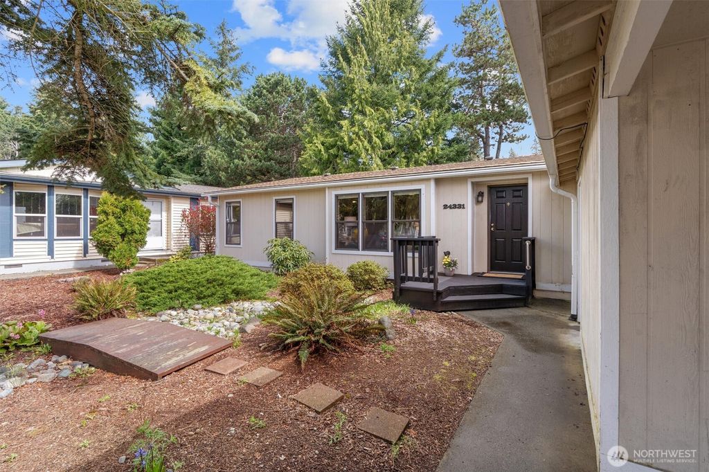 Photo of 24331 9th Avenue W, Bothell, WA 98021 (MLS # 2341186)