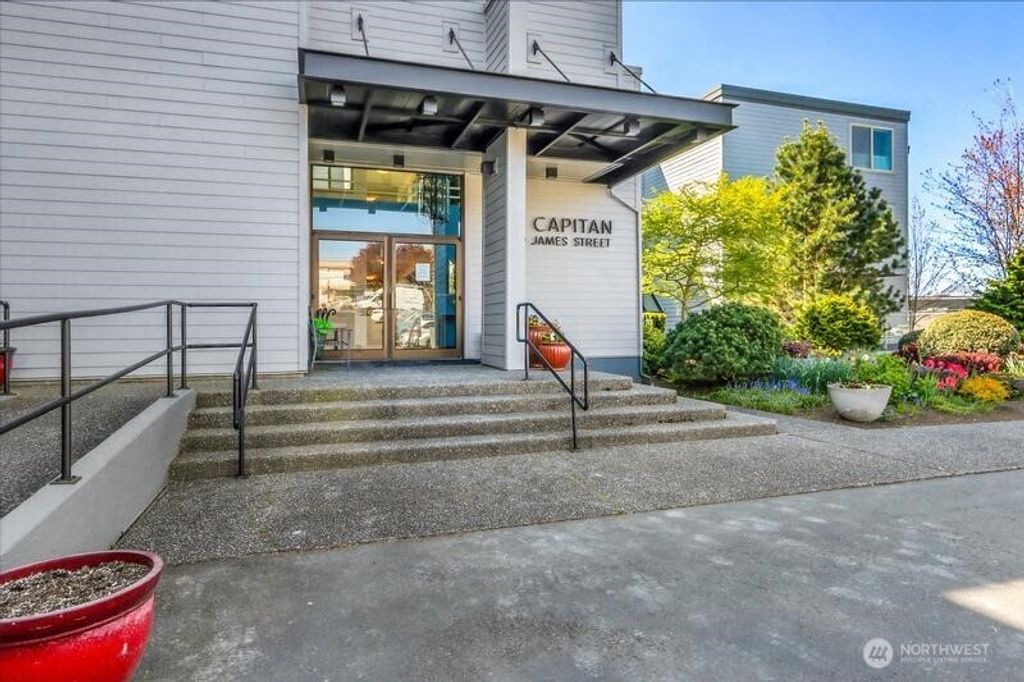 Photo of 200 James Street W #306, Edmonds, WA 98020 (MLS # 2359904)