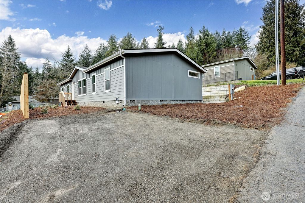 Photo of 3613 Burwell Street, Bremerton, WA 98312 (MLS # 2483008)