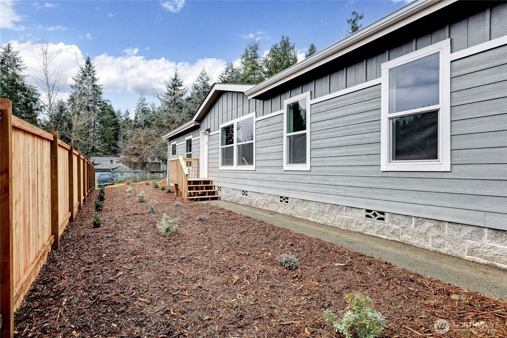 Photo of 3613 Burwell Street, Bremerton, WA 98312 (MLS # 2483008)