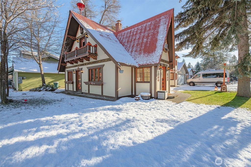 Photo of 259 Prospect St, Leavenworth, WA 98826 (MLS # 2463262)