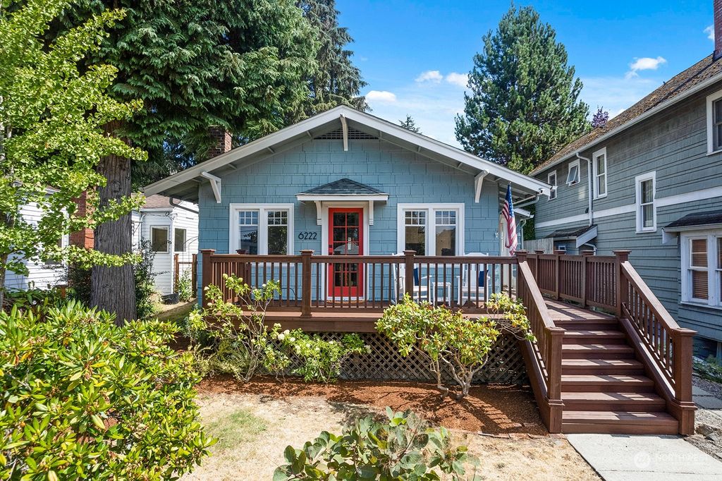 Photo of 6222 30th Avenue NE, Seattle, WA 98115 (MLS # 2277441)
