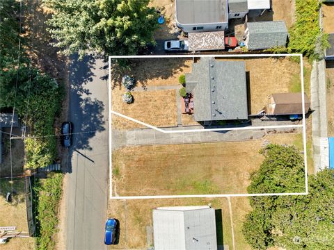 A home in Bremerton