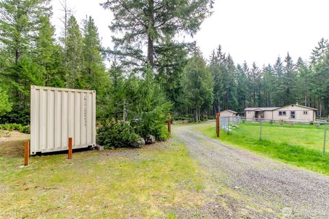 Photo of 17103 NW Sunset Ridge Way NW, Seabeck, WA 98380 (MLS # 2513650)