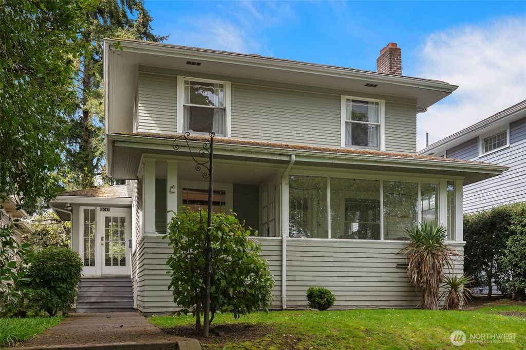 Photo of 5019 17th Avenue NE, Seattle, WA 98105 (MLS # 2359587)