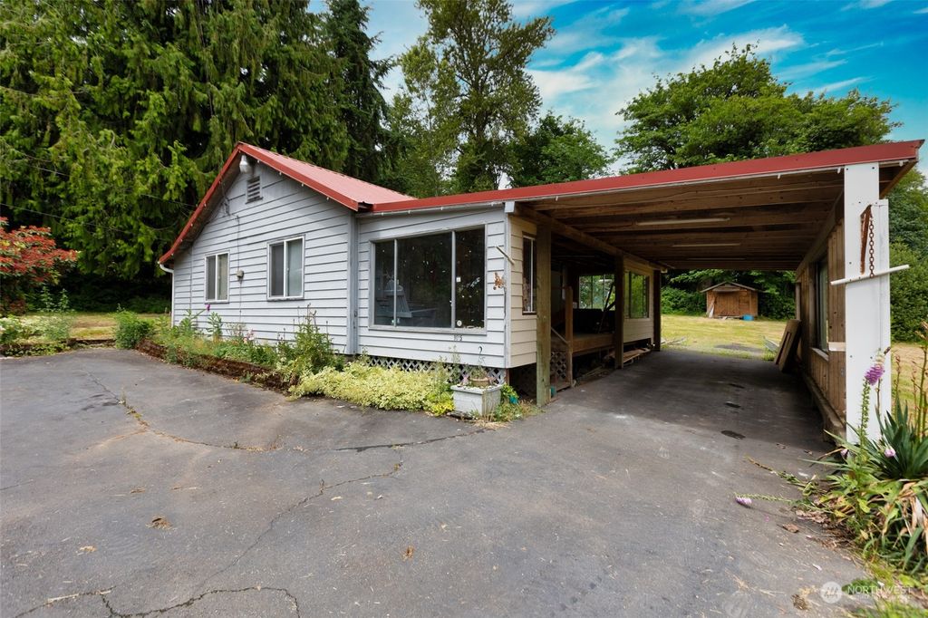Photo of 9015 176th Street SE, Snohomish, WA 98296 (MLS # 2129303)