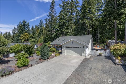 Photo of 3017 S Regent Street, Port Angeles, WA 98362 (MLS # 2411881)