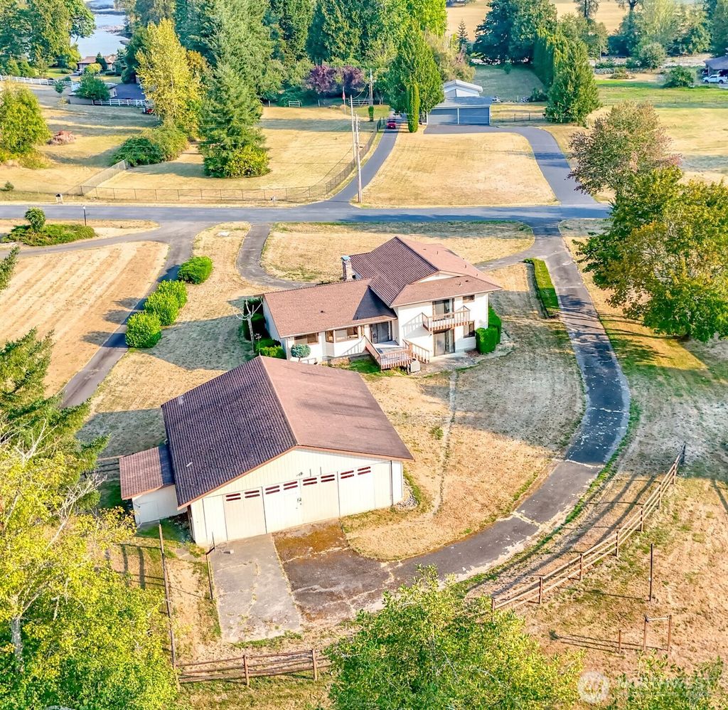Photo of 36016 SE 49th Street, Fall City, WA 98024 (MLS # 2435251)