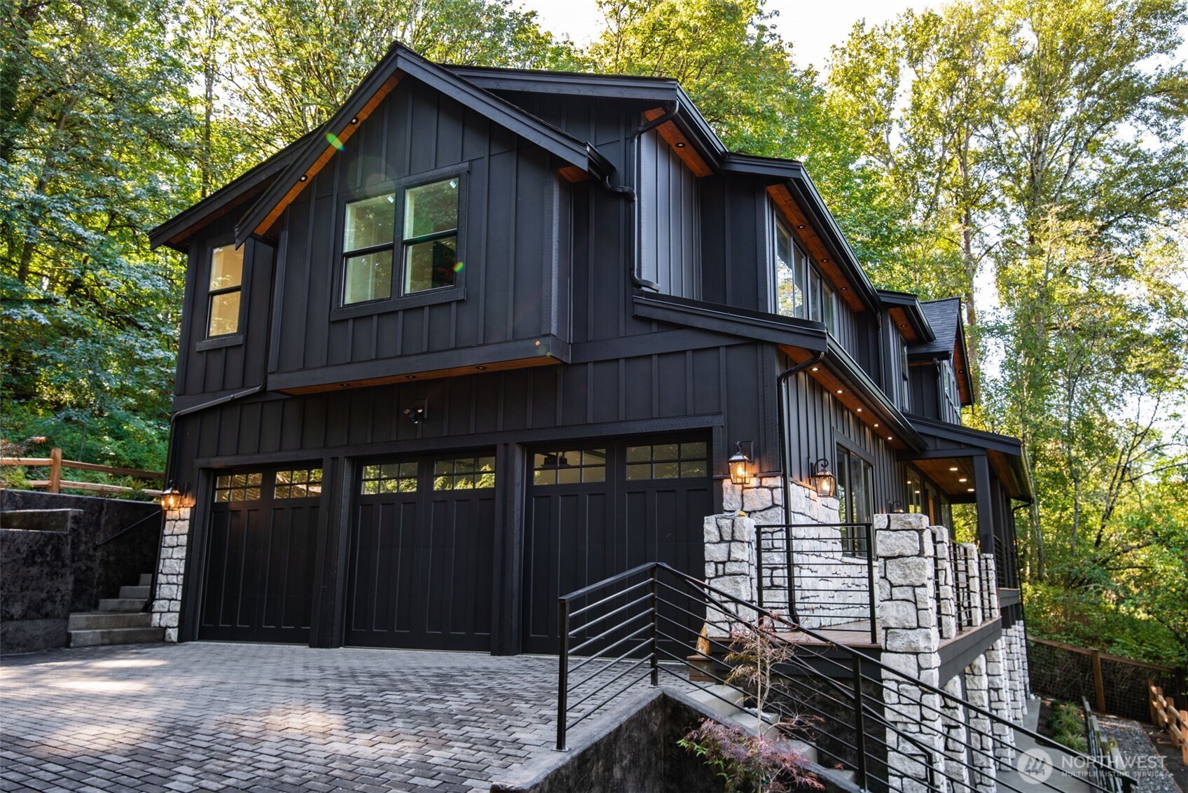 10661 Forbes Creek Drive