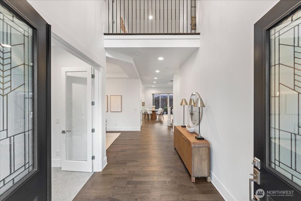 Photo of 13707 NE 133rd Place, Kirkland, WA 98034 (MLS # 2508849)