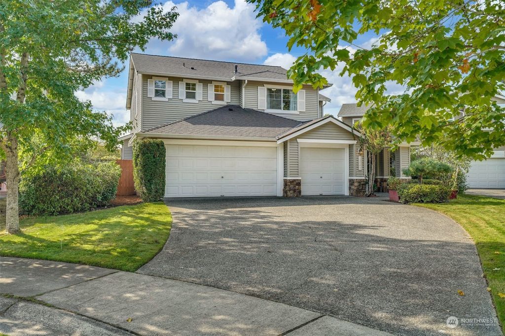 Photo of 1225 243rd Place SE, Sammamish, WA 98075 (MLS # 2007007)