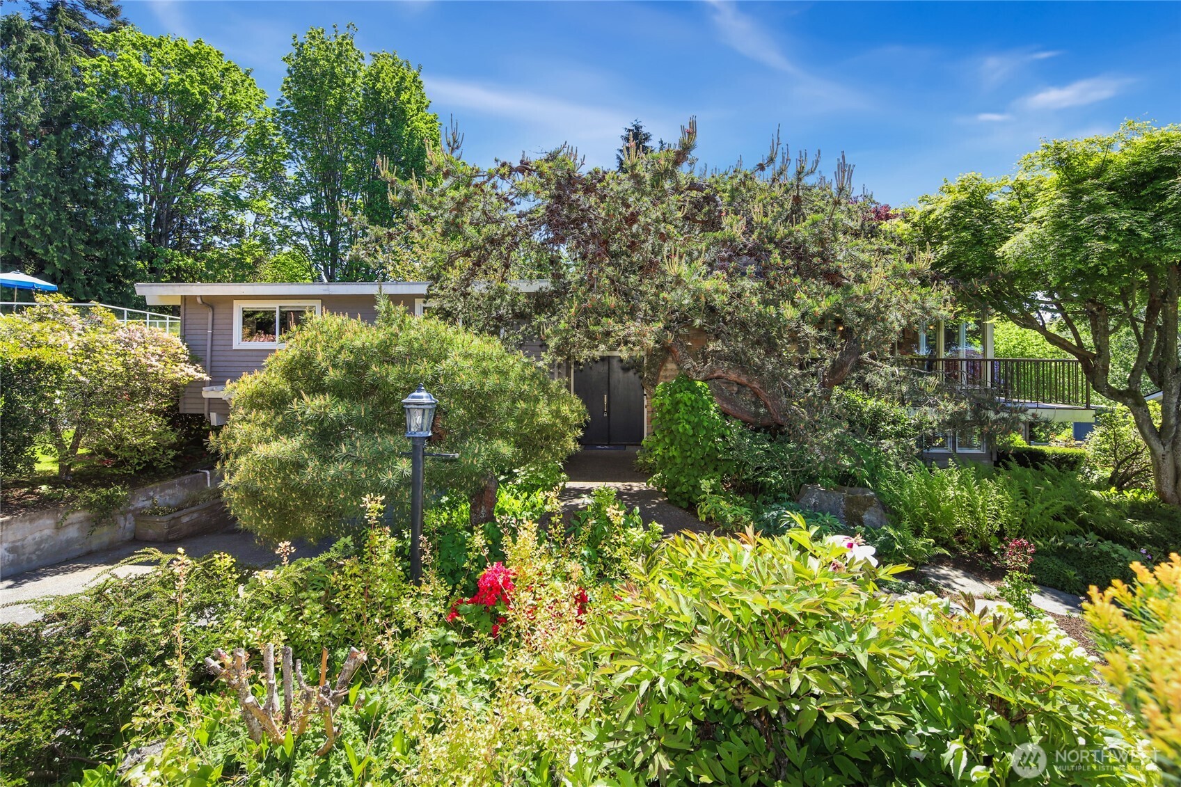 1525 NW 167th Street