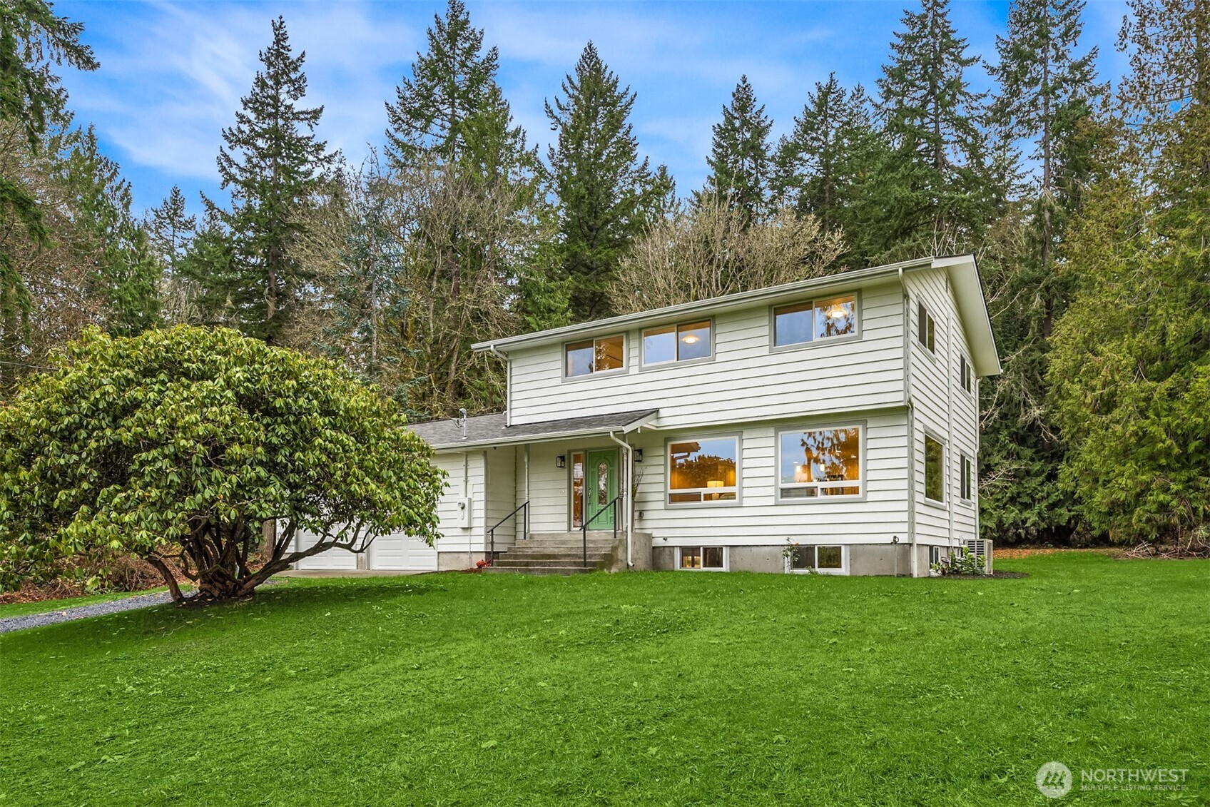 34031 Bonnieview Lane NE