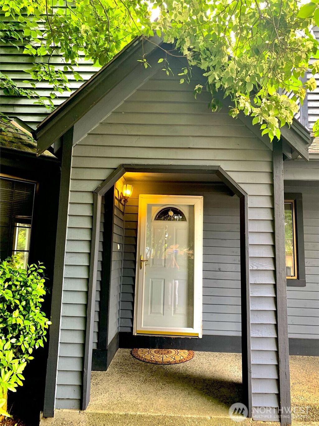 Photo of 2826 SW 341st Court, Federal Way, WA 98023 (MLS # 2400935)