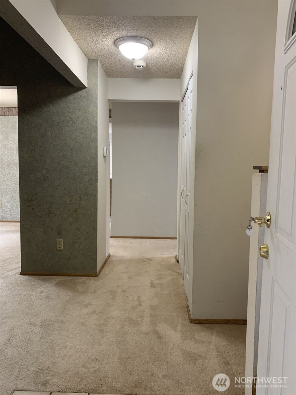 Photo of 2826 SW 341st Court, Federal Way, WA 98023 (MLS # 2400935)