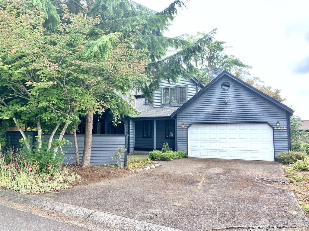 Photo of 2826 SW 341st Court, Federal Way, WA 98023 (MLS # 2400935)