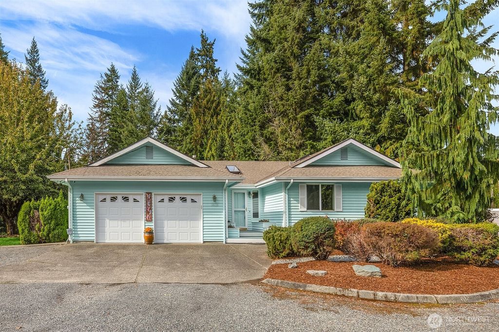 Photo of 18016 Snohomish Avenue, Snohomish, WA 98296 (MLS # 2446437)