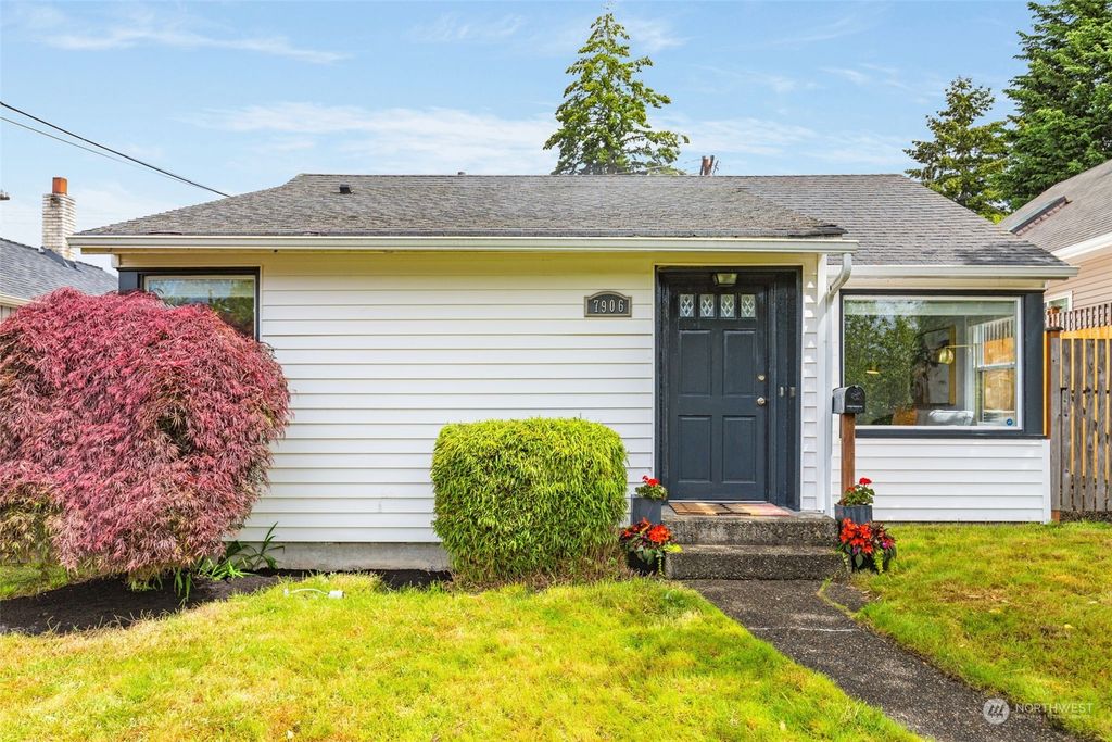 Photo of 7906 20th Avenue SW, Seattle, WA 98106 (MLS # 2244154)