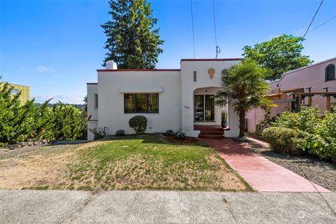 A home in Bremerton