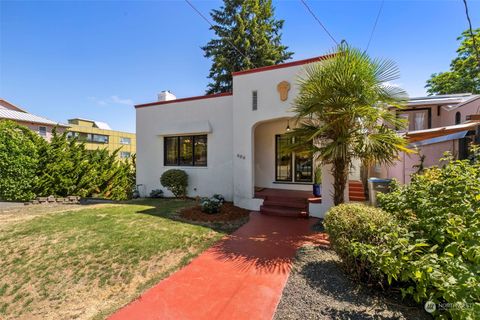 A home in Bremerton