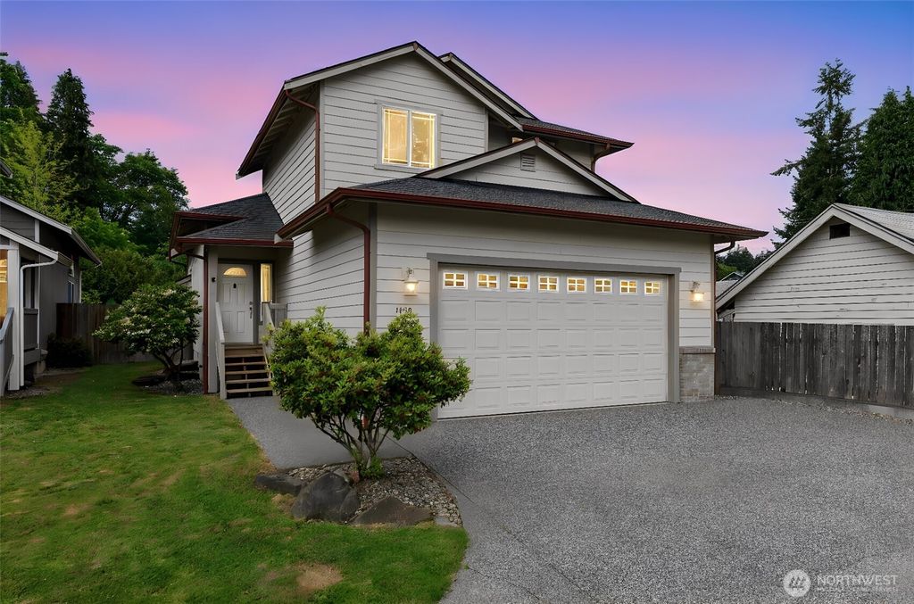 Photo of 1450 Brown Street SE, Olympia, WA 98501 (MLS # 2520695)