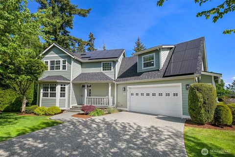 Photo of 839 Spieden Lane, Bellingham, WA 98229 (MLS # 2521863)