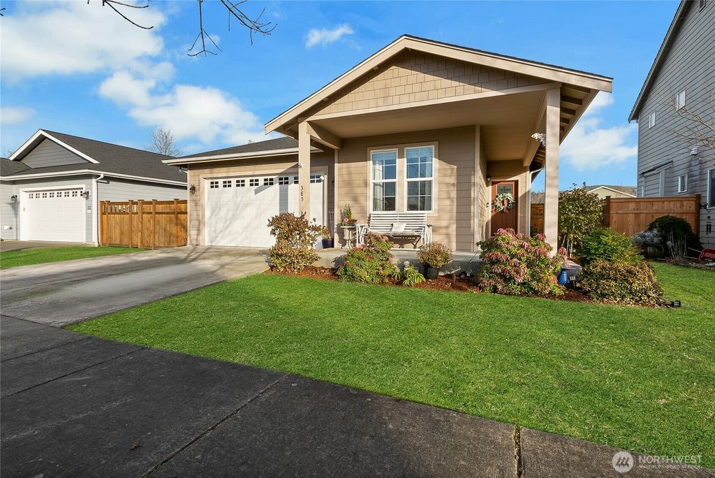 Photo of 385 Bruhn Lane N, Enumclaw, WA 98022 (MLS # 2481282)