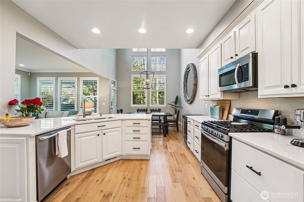 Photo of 7704 Fairway Avenue SE #601, Snoqualmie, WA 98065 (MLS # 2529263)