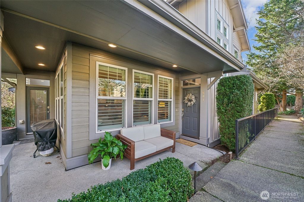 Photo of 7704 Fairway Avenue SE #601, Snoqualmie, WA 98065 (MLS # 2529263)