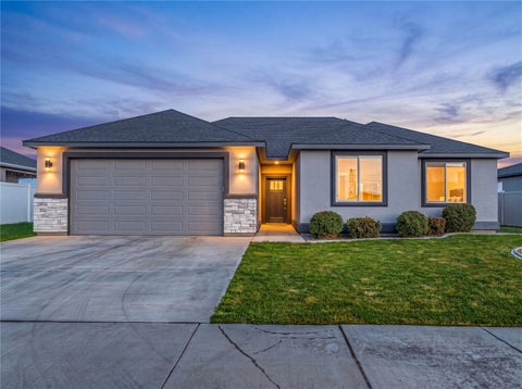 Photo of 819 P Street SW, Quincy, WA 98848 (MLS # 2595996)