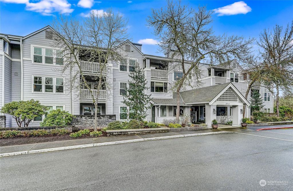 Photo of 3941 226th Place SE #204, Issaquah, WA 98029 (MLS # 2201898)