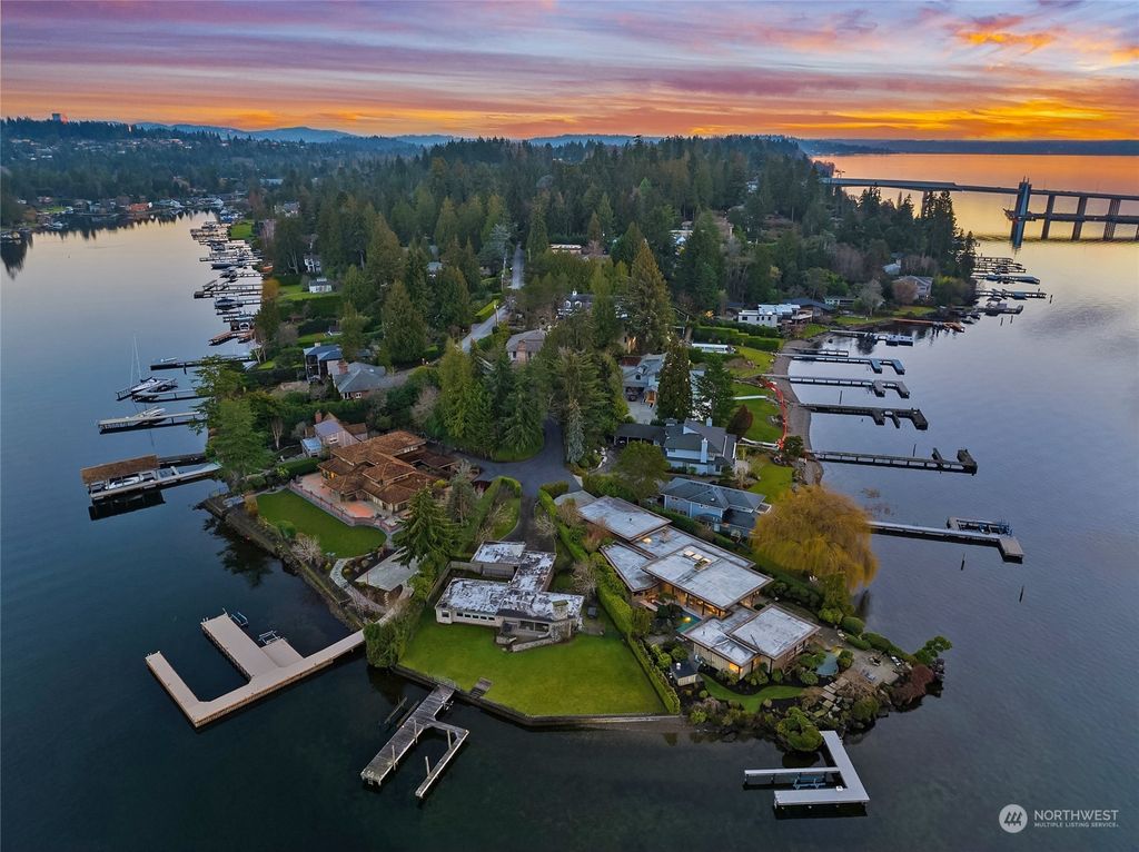 Photo of 3667 Fairweather Lane, Medina, WA 98039 (MLS # 2029941)