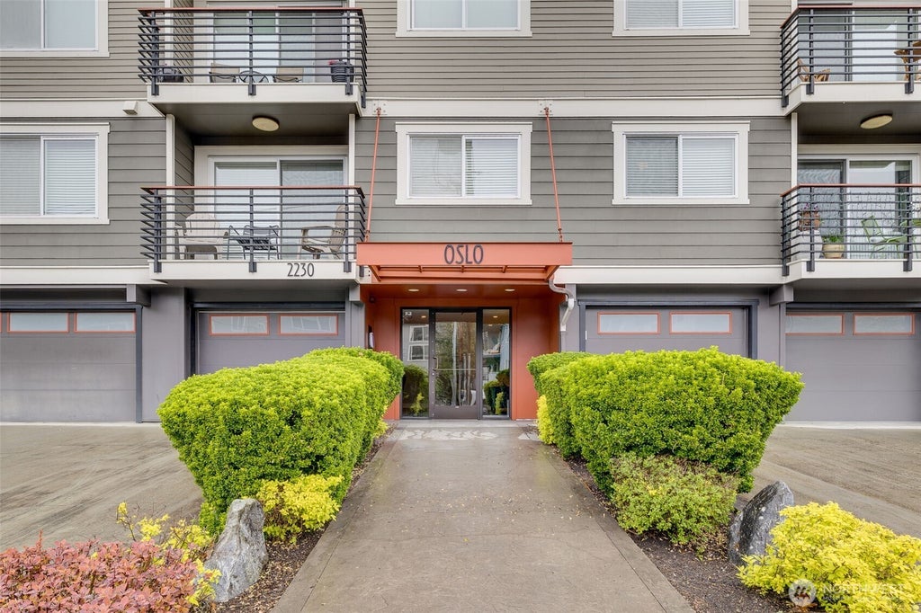 Photo of 2230 NW 59th Street #202, Seattle, WA 98107 (MLS # 2548384)
