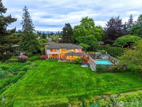 Photo of 250 Heather Road, Everett, WA 98203 (MLS # 2521781)