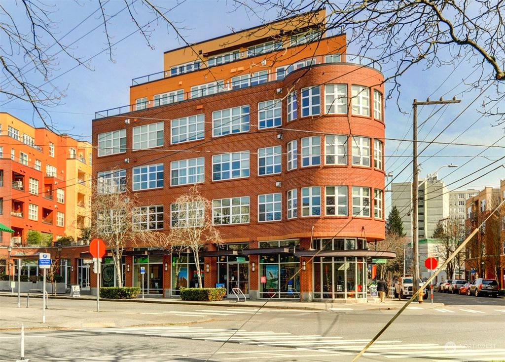 Photo of 410 NE 70th Street #601, Seattle, WA 98115 (MLS # 2044395)