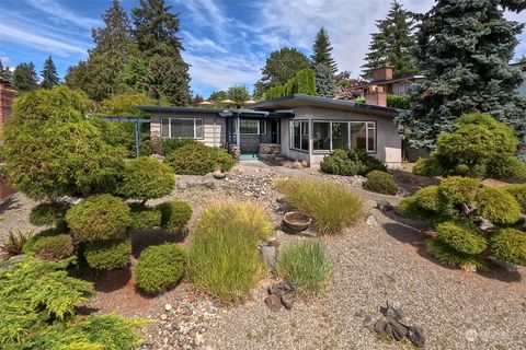 A home in Bremerton