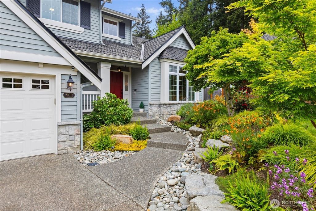 Photo of 20012 27th Drive SE, Bothell, WA 98012 (MLS # 2524461)