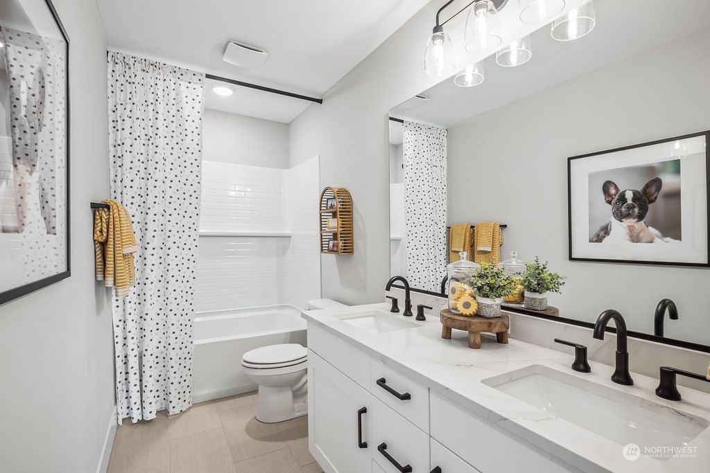 Photo of 19225 112th Place SE #48, Kent, WA 98031 (MLS # 2199763)